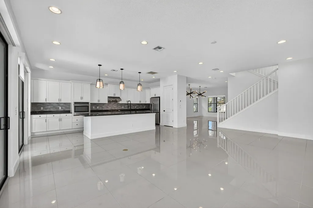 4025 Faraday Way Palm Beach Gardens FL 33418