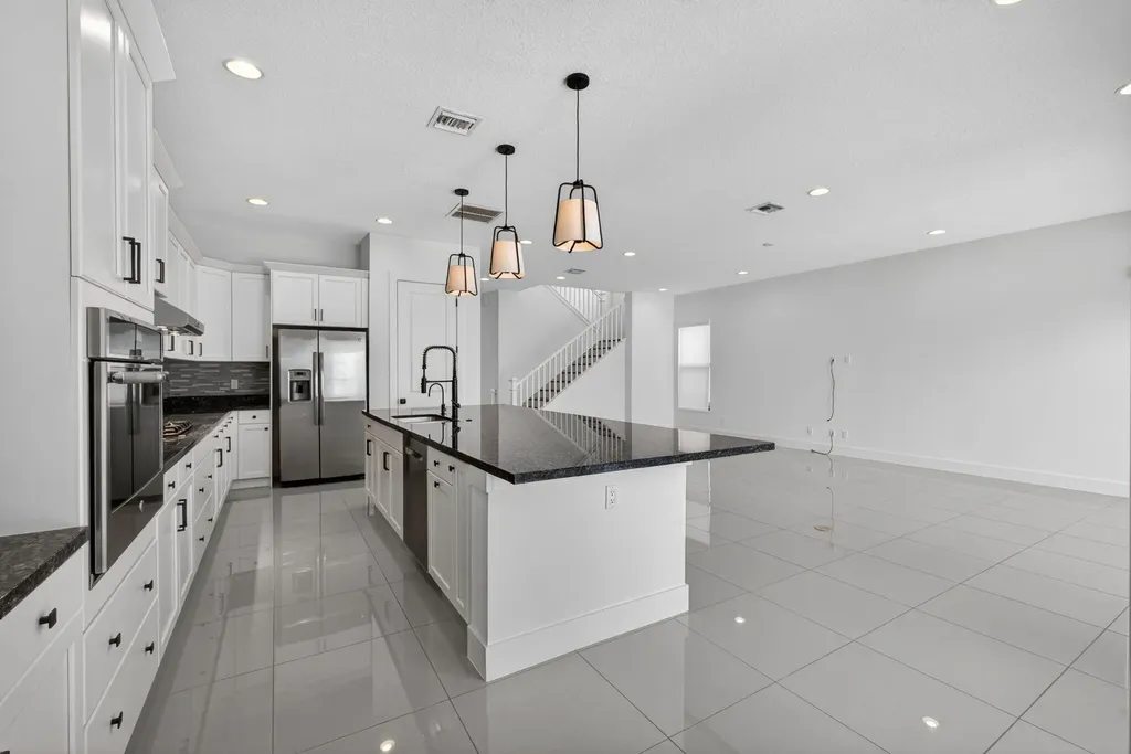 4025 Faraday Way Palm Beach Gardens FL 33418