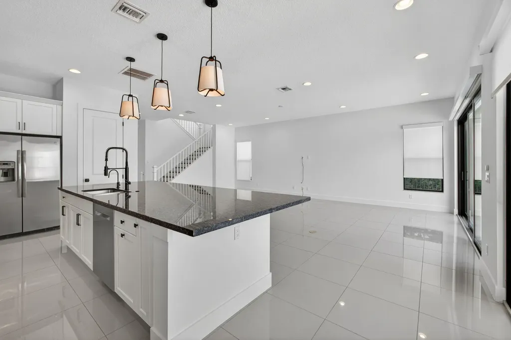 4025 Faraday Way Palm Beach Gardens FL 33418