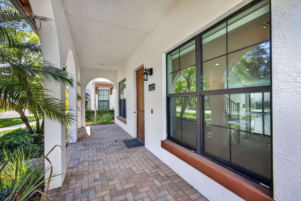 4025 Faraday Way Palm Beach Gardens FL 33418