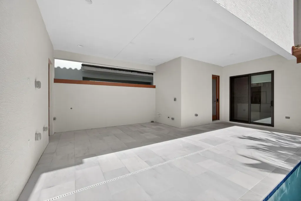 4025 Faraday Way Palm Beach Gardens FL 33418