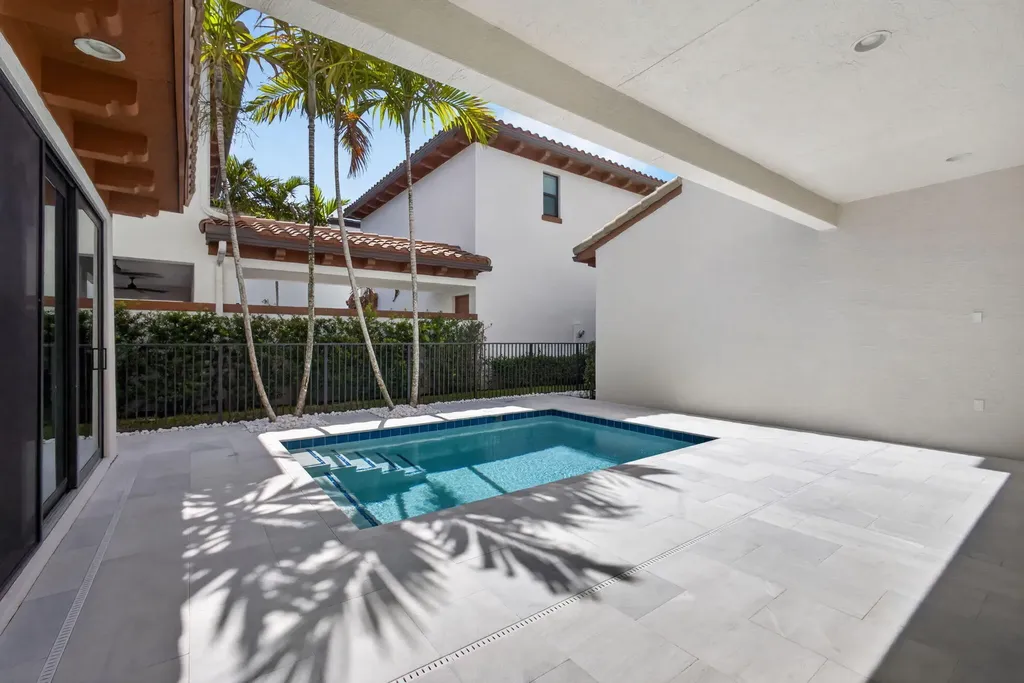 4025 Faraday Way Palm Beach Gardens FL 33418