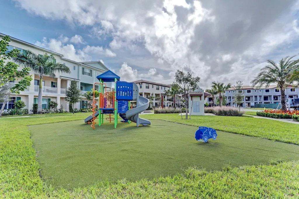 4025 Faraday Way Palm Beach Gardens FL 33418