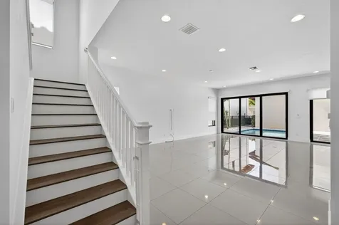 4025 Faraday Way Palm Beach Gardens FL 33418