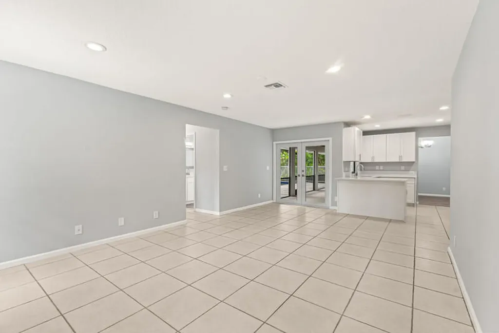 12689 N 68th Street Street N The Acreage FL 33412