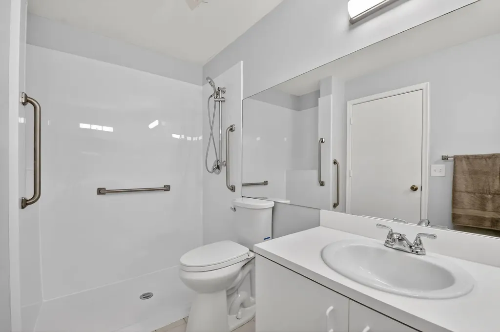 1604 Timberlane Circle Greenacres FL 33463