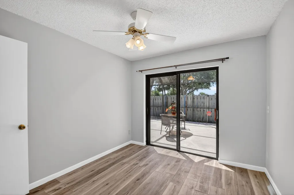 1604 Timberlane Circle Greenacres FL 33463