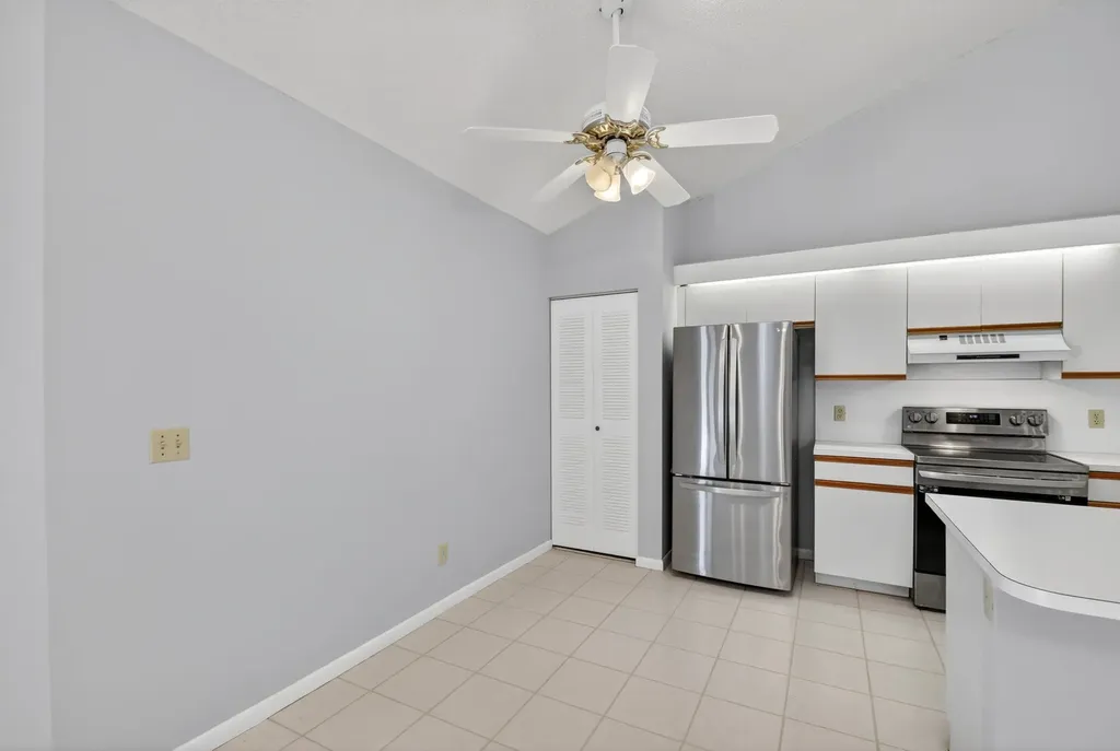 1604 Timberlane Circle Greenacres FL 33463
