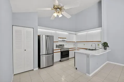 1604 Timberlane Circle Greenacres FL 33463