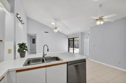 1604 Timberlane Circle Greenacres FL 33463