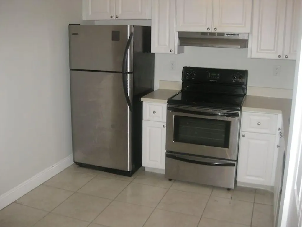 721 N Pine Island Road Plantation FL 33324