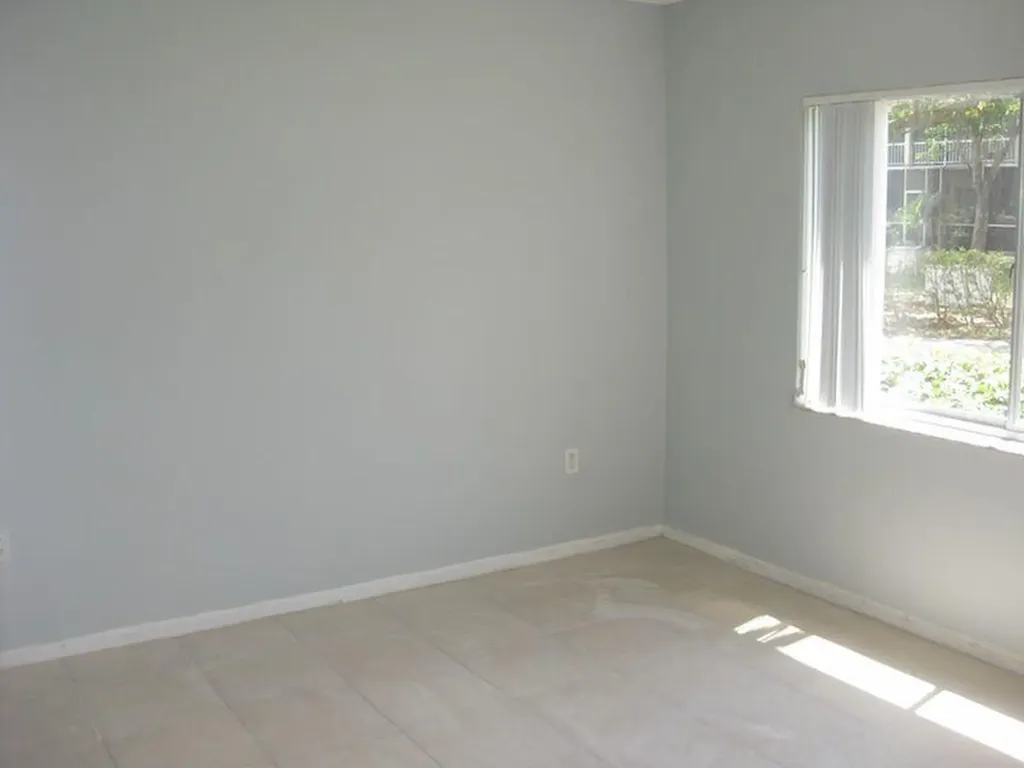 721 N Pine Island Road Plantation FL 33324