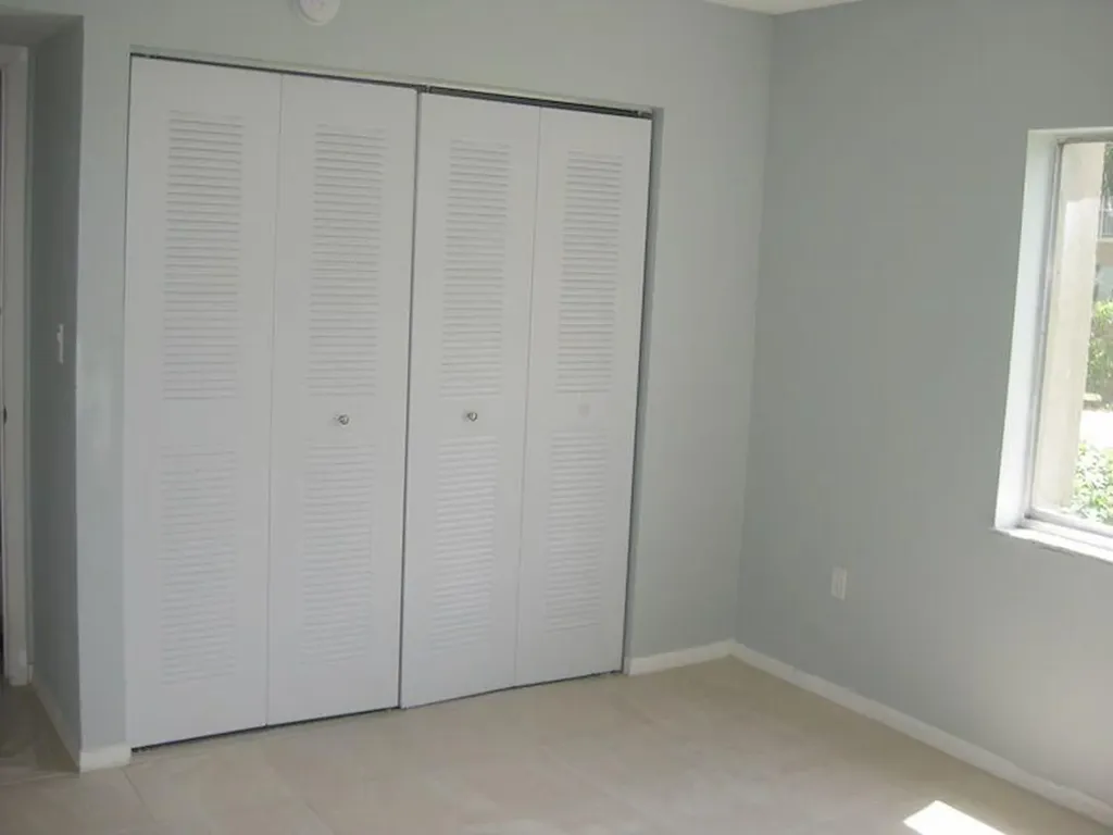 721 N Pine Island Road Plantation FL 33324