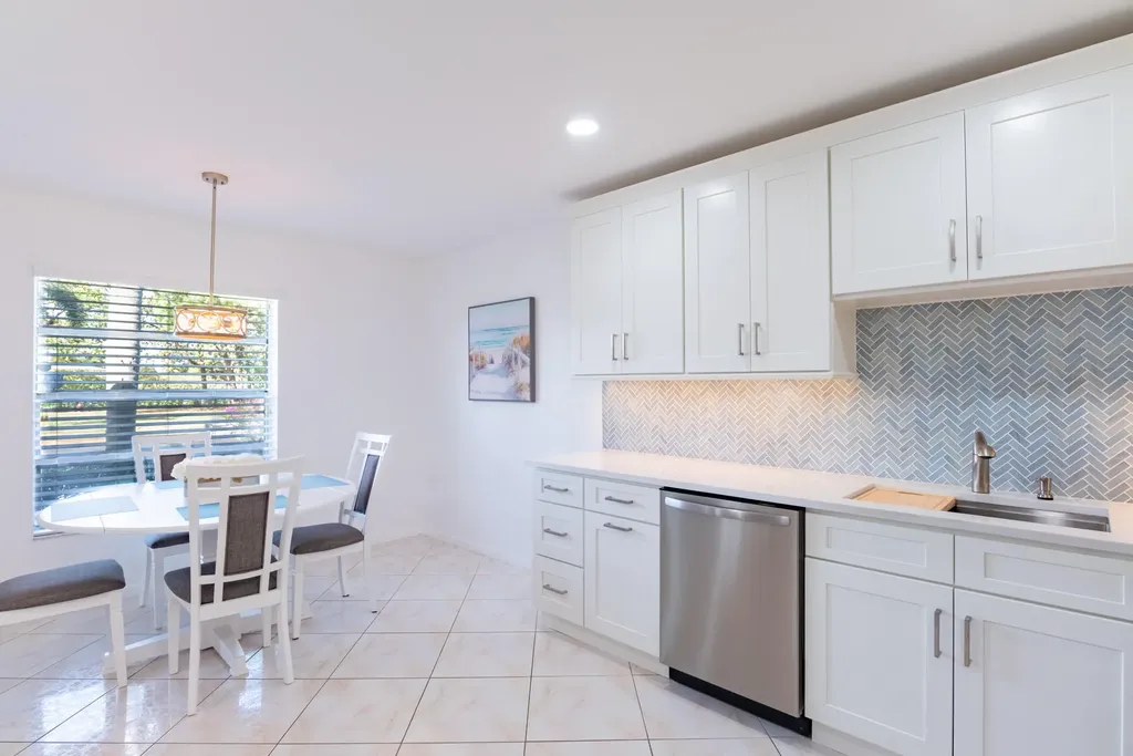 5160 Petal Place Delray Beach FL 33484