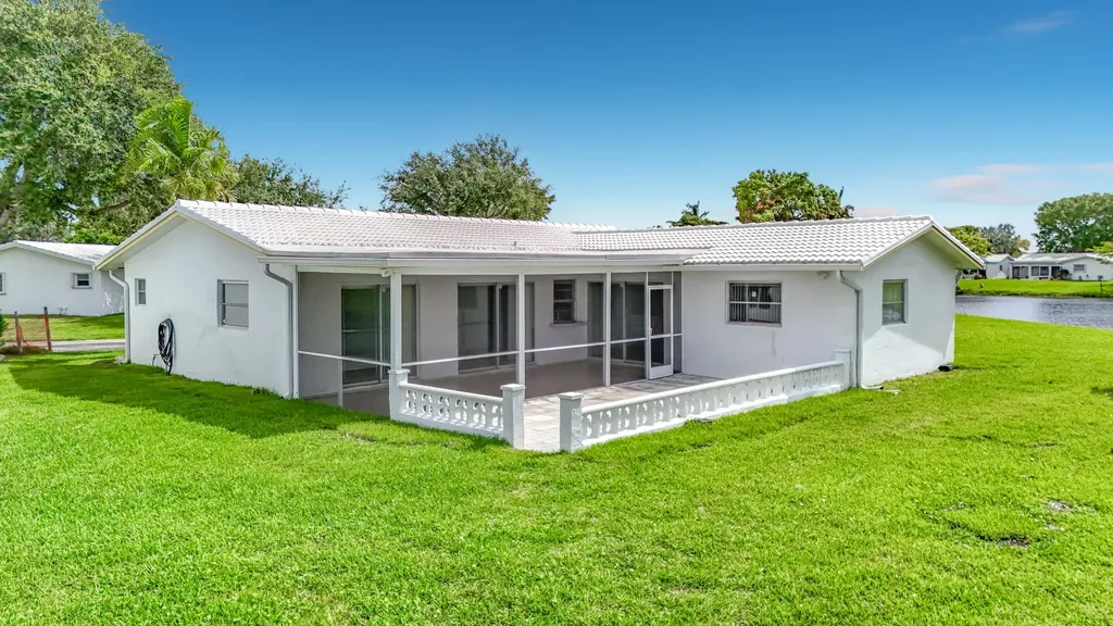 8504 NW 14th Street Plantation FL 33322