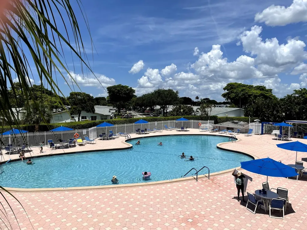 8504 NW 14th Street Plantation FL 33322