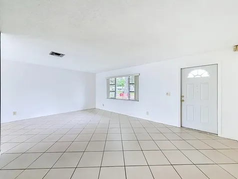8504 NW 14th Street Plantation FL 33322