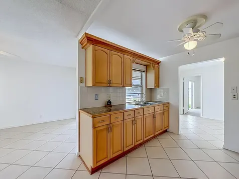8504 NW 14th Street Plantation FL 33322