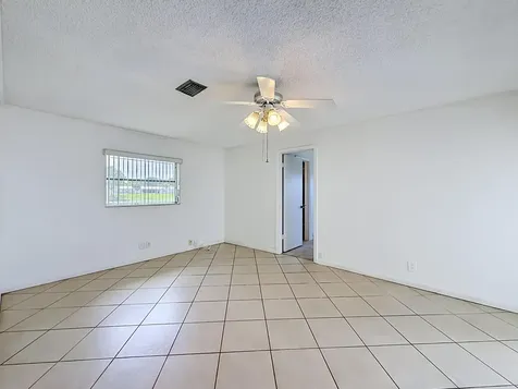 8504 NW 14th Street Plantation FL 33322