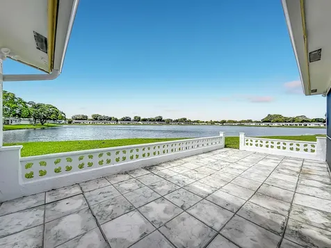8504 NW 14th Street Plantation FL 33322