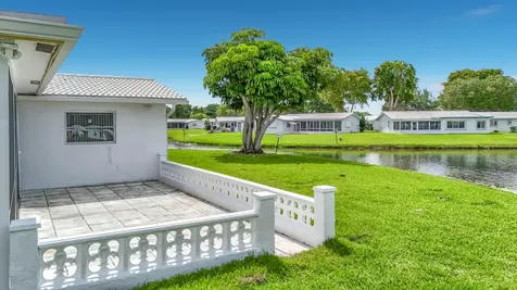 8504 NW 14th Street Plantation FL 33322