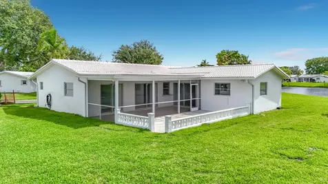 8504 NW 14th Street Plantation FL 33322