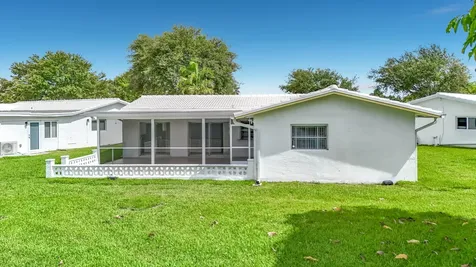 8504 NW 14th Street Plantation FL 33322