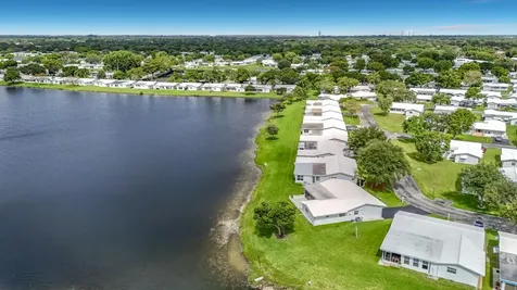 8504 NW 14th Street Plantation FL 33322