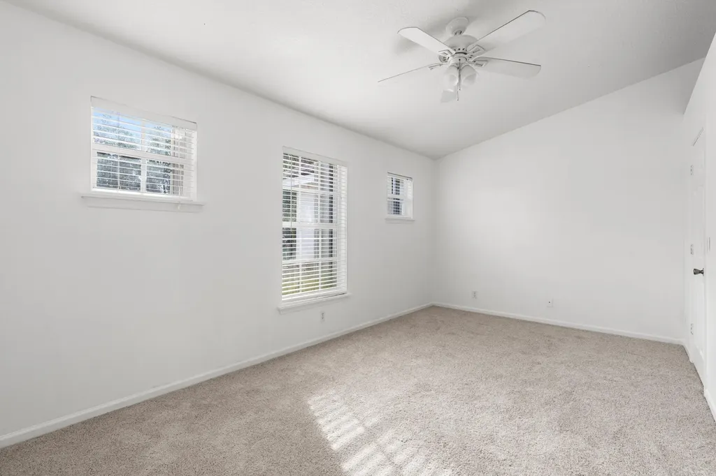 9926 Lago Drive Boynton Beach FL 33472