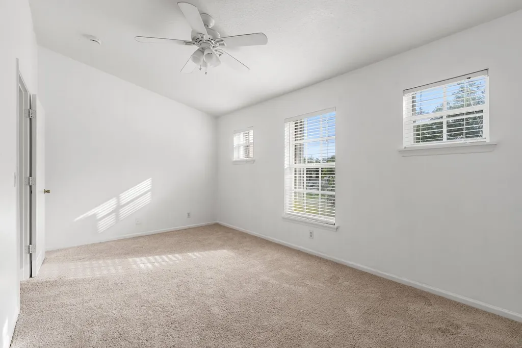 9926 Lago Drive Boynton Beach FL 33472