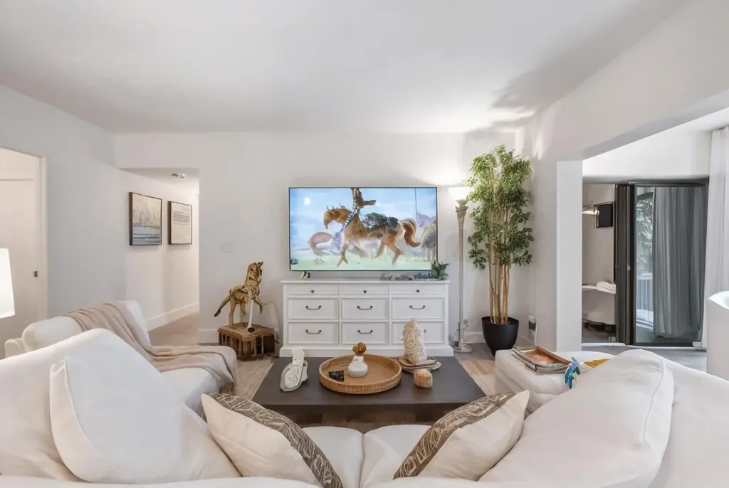 11397 Pond View Drive Wellington FL 33414