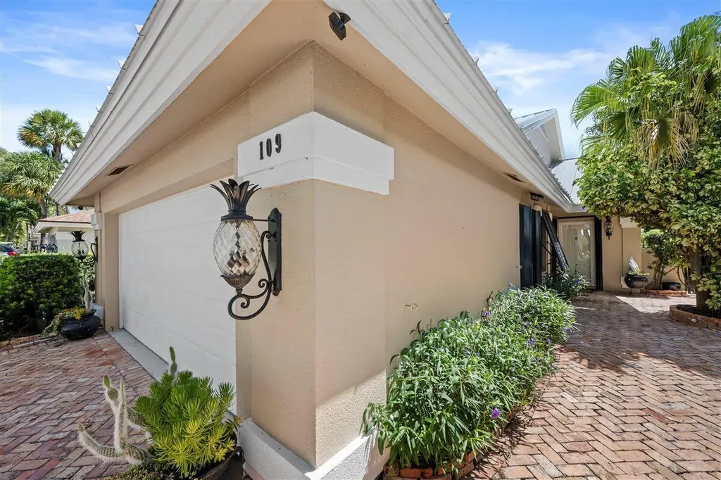 109 Seashore Drive Jupiter FL 33477