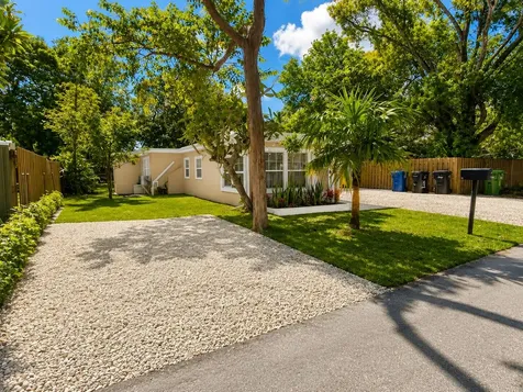 1420 SW 33rd Court Fort Lauderdale FL 33315