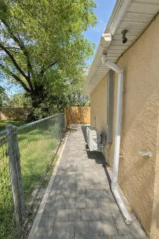 1420 SW 33rd Court Fort Lauderdale FL 33315