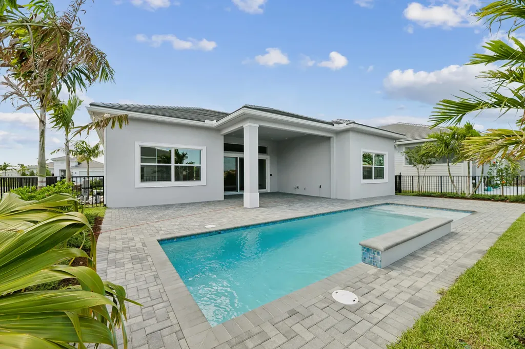 12199 Arbordale Way Palm Beach Gardens FL 33412