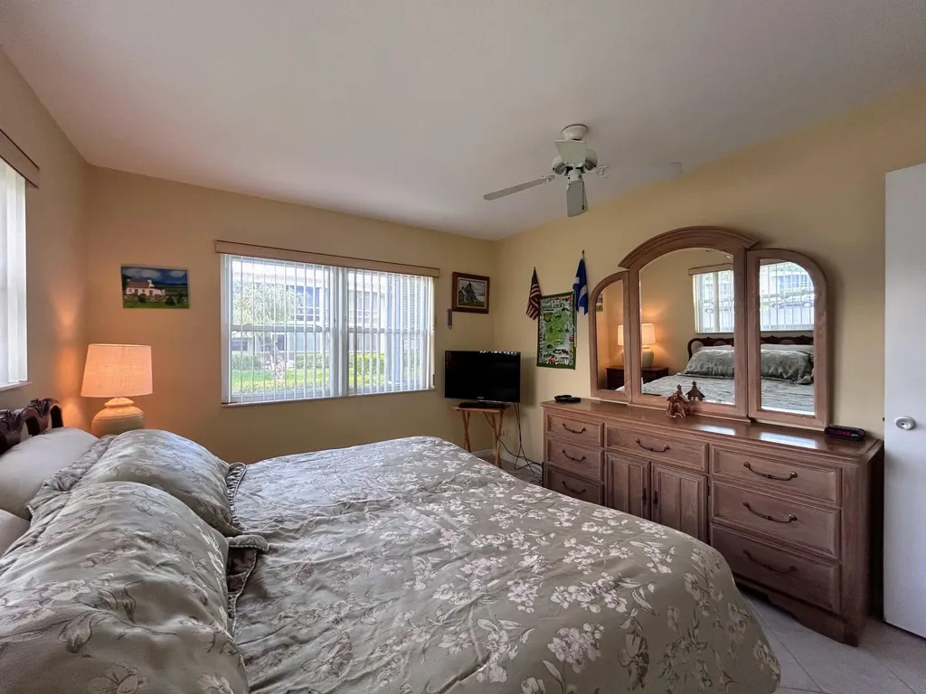 600 Horizons Boynton Beach FL 33435