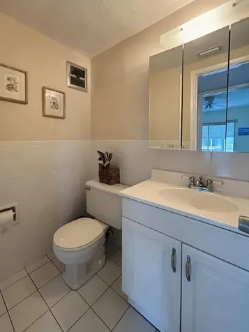 600 Horizons Boynton Beach FL 33435