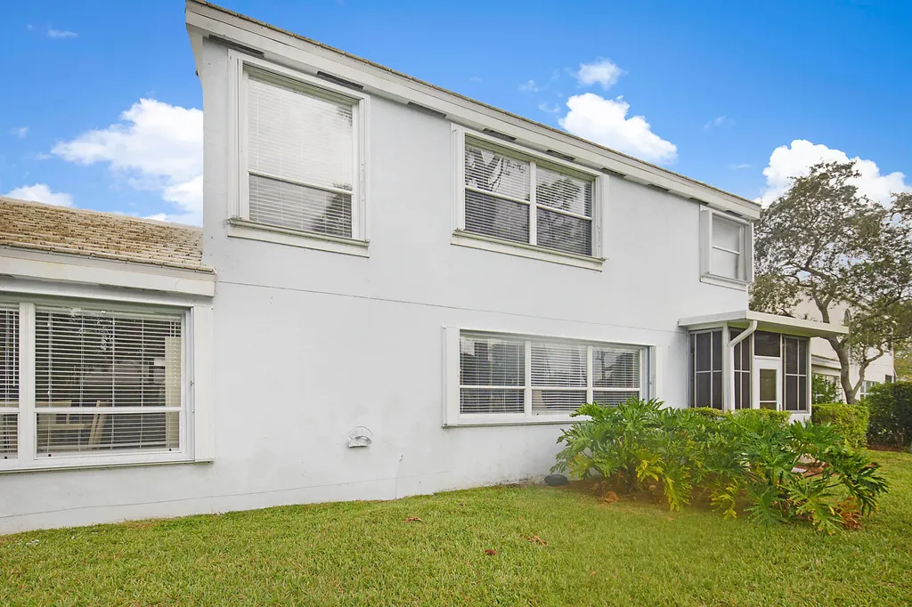 8753 SE Riverfront Terrace Jupiter FL 33469