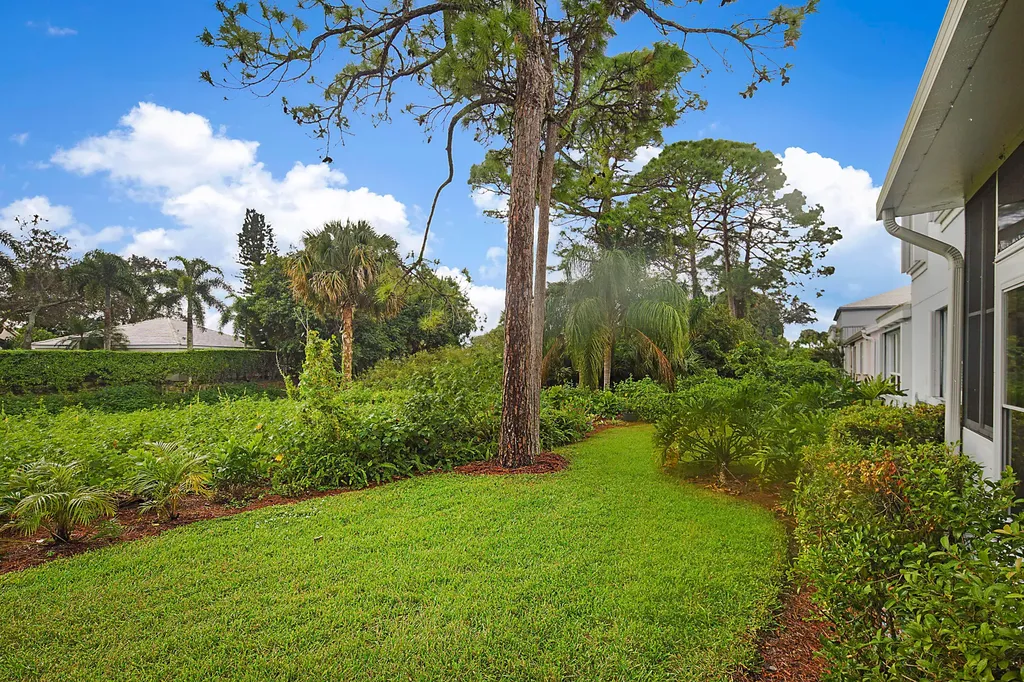 8753 SE Riverfront Terrace Jupiter FL 33469
