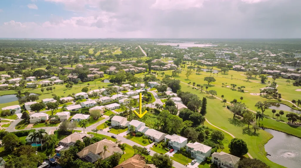 8753 SE Riverfront Terrace Jupiter FL 33469
