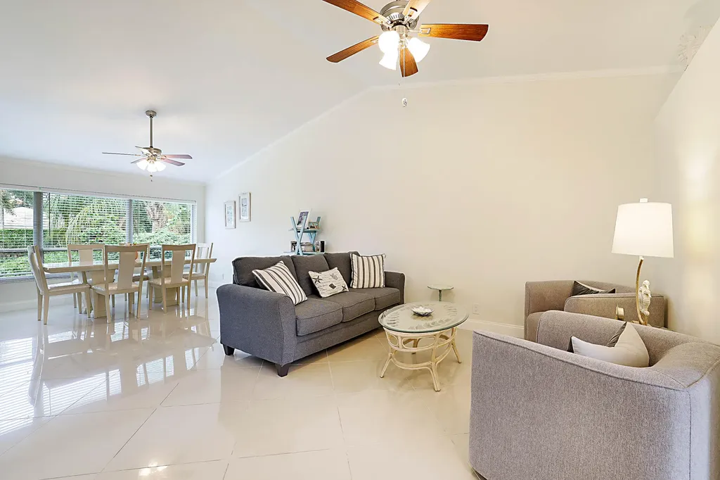 8753 SE Riverfront Terrace Jupiter FL 33469