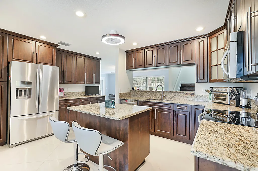 8753 SE Riverfront Terrace Jupiter FL 33469