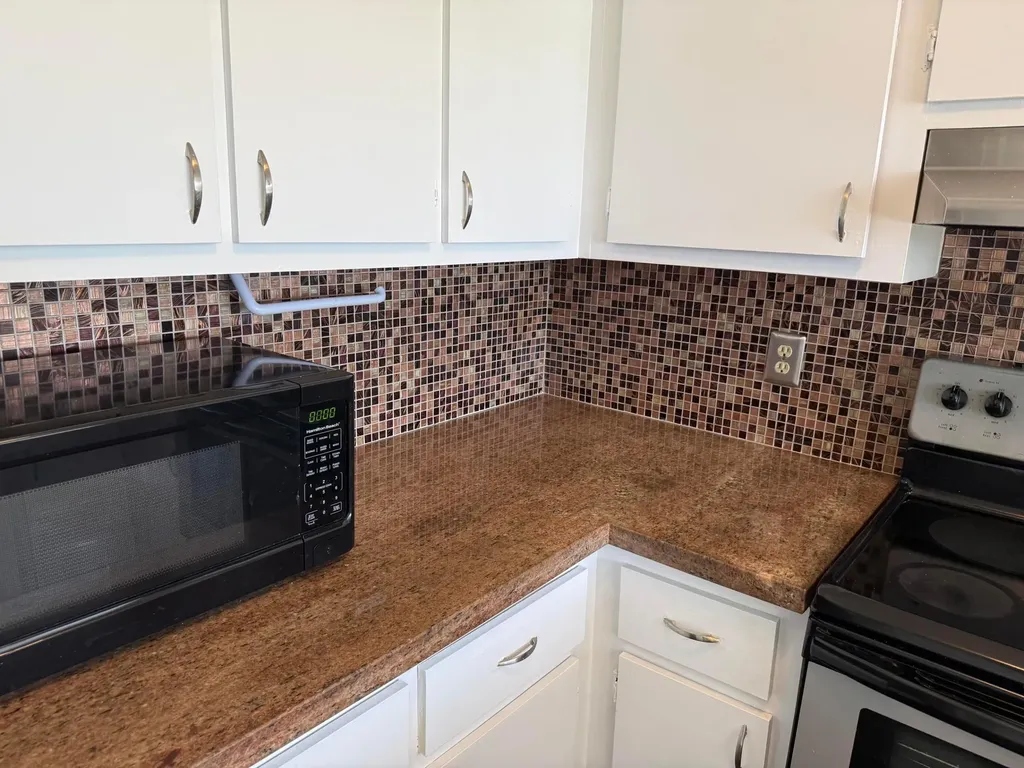 9500 SW 3rd Street Boca Raton FL 33428