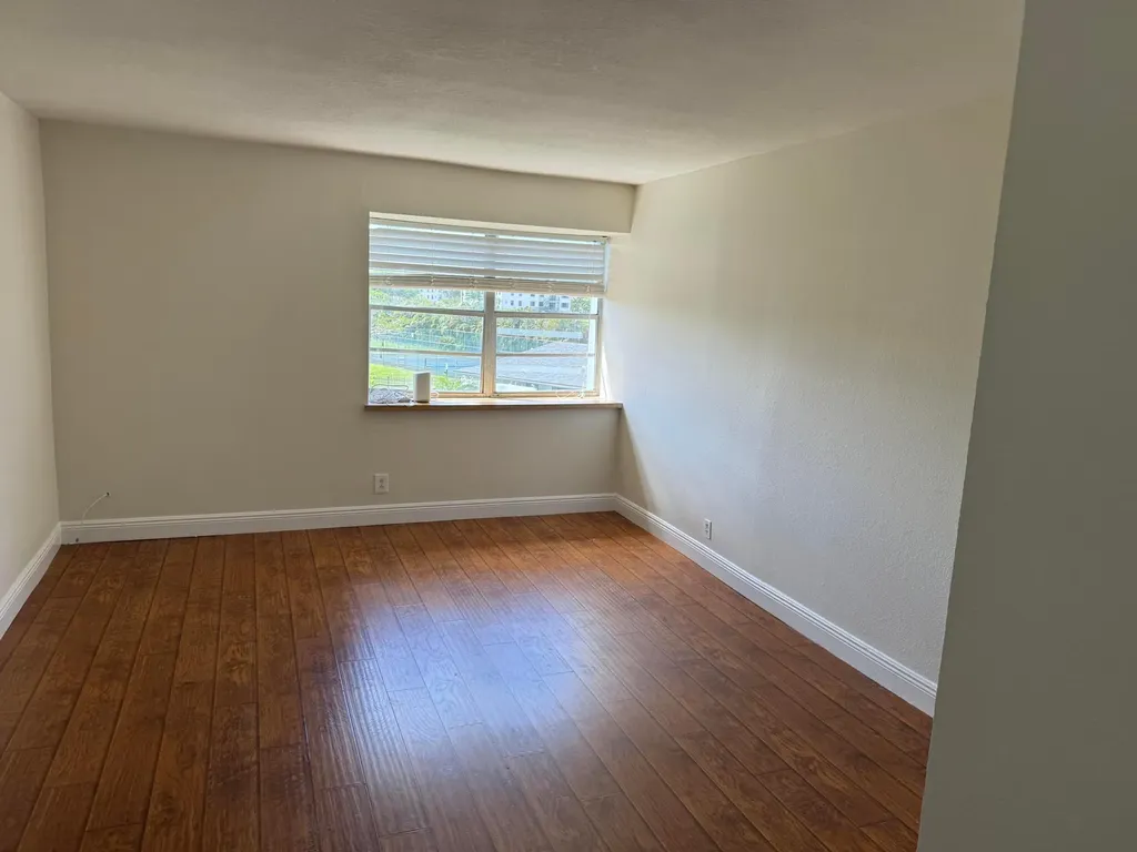 9500 SW 3rd Street Boca Raton FL 33428