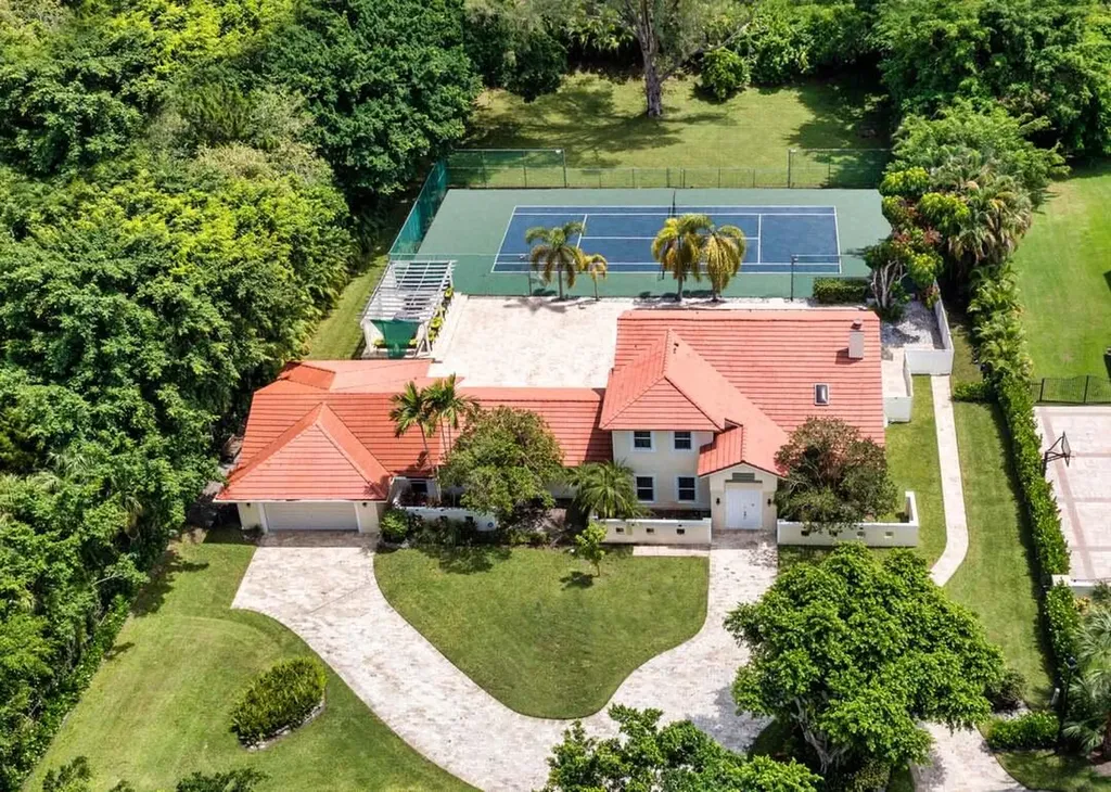 8044 Twin Lake Drive Boca Raton FL 33496
