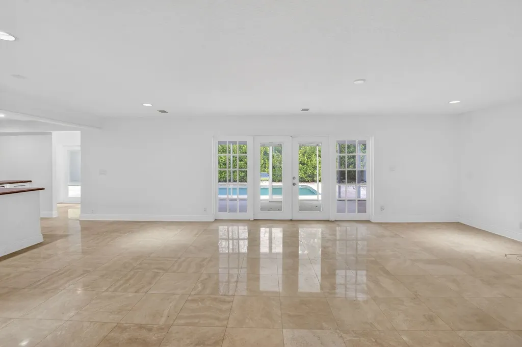 8044 Twin Lake Drive Boca Raton FL 33496