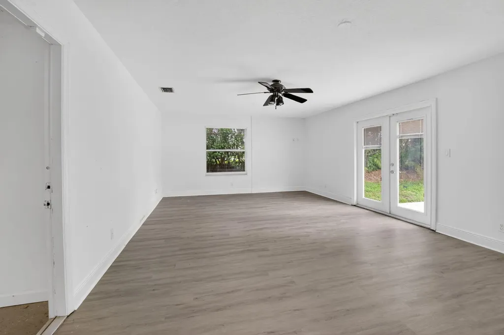 8044 Twin Lake Drive Boca Raton FL 33496