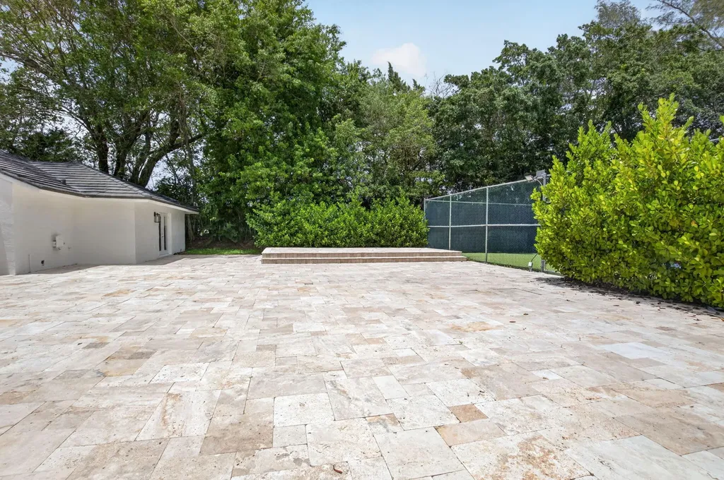 8044 Twin Lake Drive Boca Raton FL 33496
