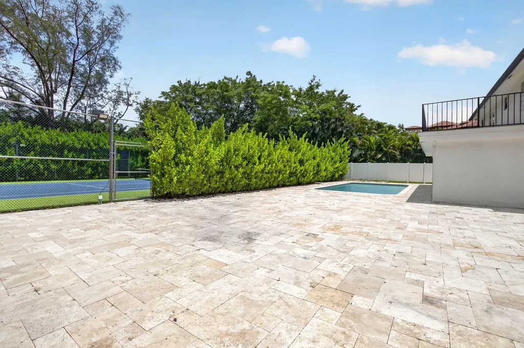 8044 Twin Lake Drive Boca Raton FL 33496