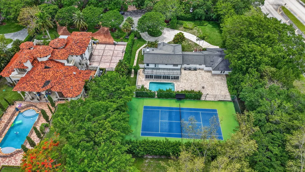 8044 Twin Lake Drive Boca Raton FL 33496
